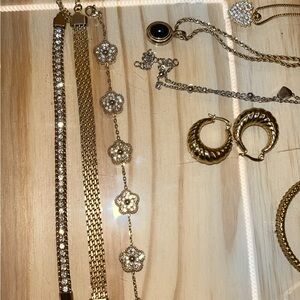 STAINLESS STEEL TARNISH RESISTANT JEWELRY